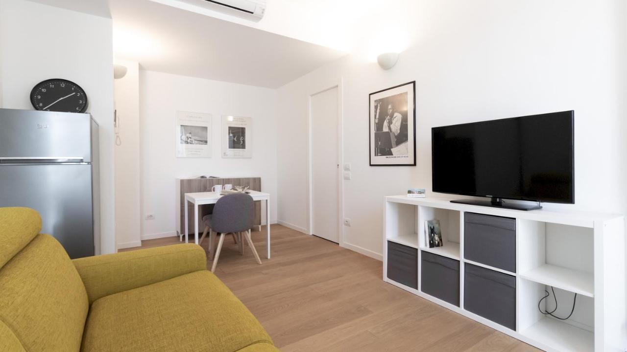 Apartament Italianway - Caterina Da Forli 6 Mediolan Zewnętrze zdjęcie